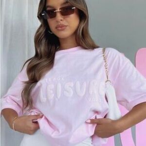 White Fox Pink Leisure Graphic Tee Size S/M